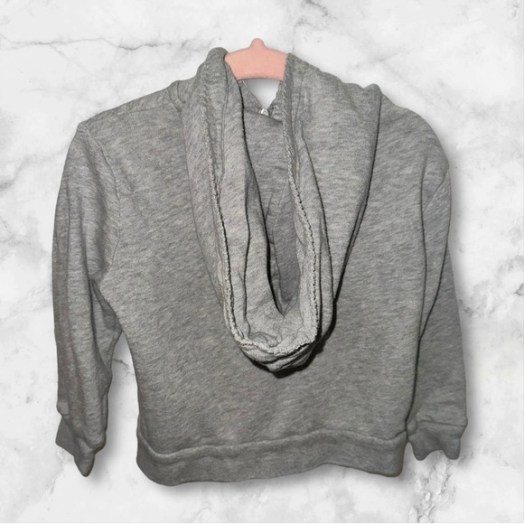 Ralph Lauren zip up hoodie. Size 24 months - Picture 2 of 4